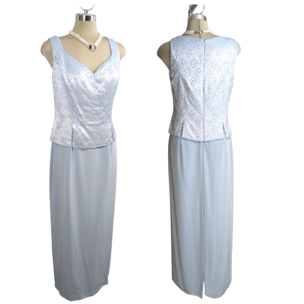 MONTAGE Collection Gorgeous Pale Blue Rhinestone Beaded Top Size 14